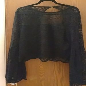 Bell sleeve Xhilaration crop top
